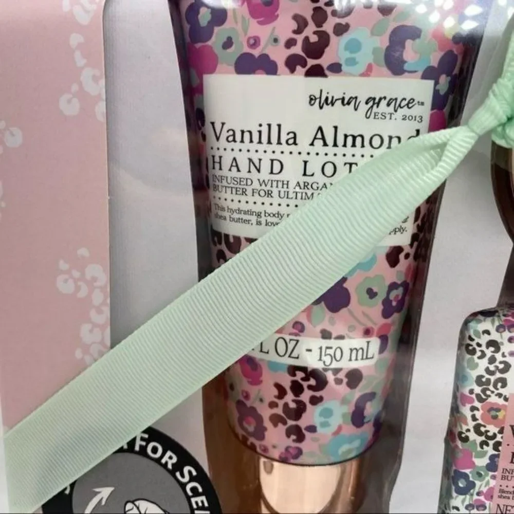 Bath and Body Gift Set Vanilla Almond Lotion Body Wash Soap New